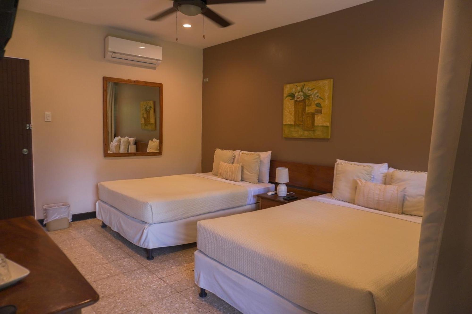 Hotel Diria Santa Cruz 圣克鲁斯 外观 照片